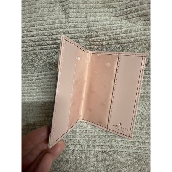New Kate Spade Passport Holder - Picture 4 of 4